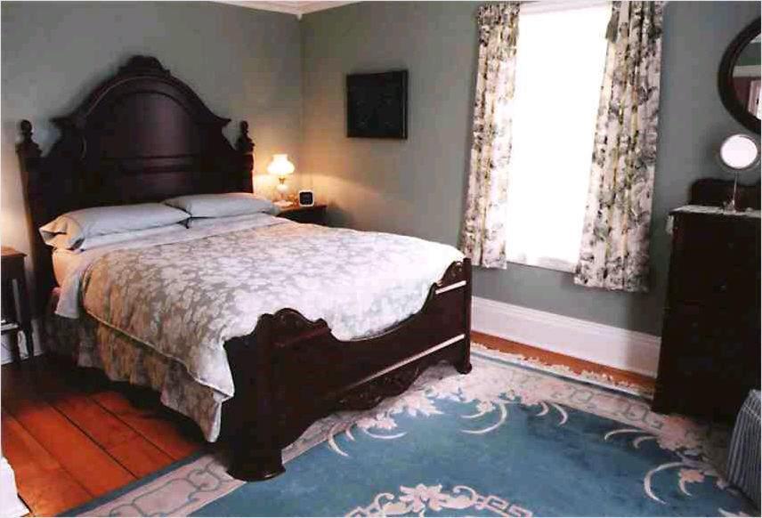 Niagara-on-the-Lake Royal Manor Bed & Breakfast الغرفة الصورة